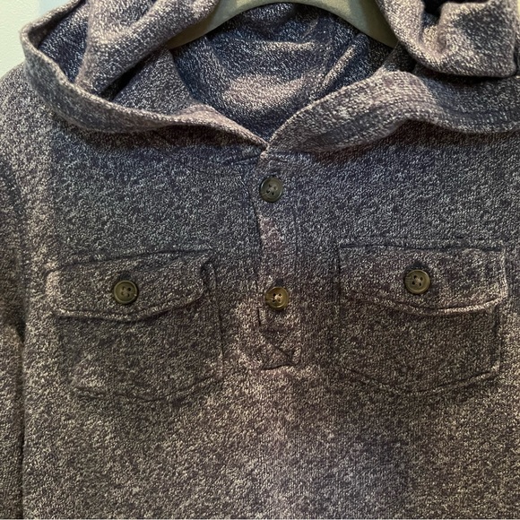 Old Navy Long Sleeve Hooded Shirt - Picture 3 of 5